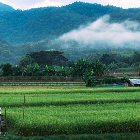 Bantaphan Homestay Nan Exteriör bild
