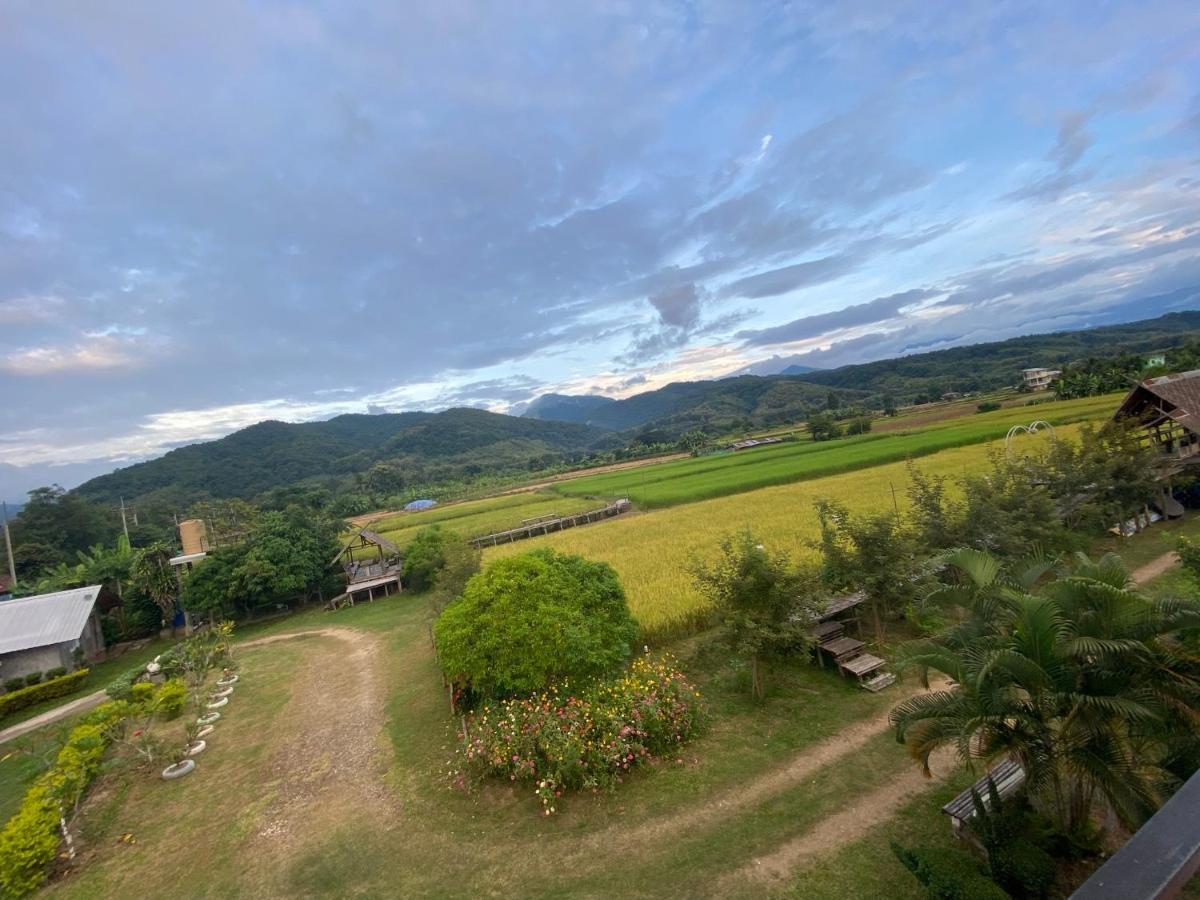 Bantaphan Homestay Nan Exteriör bild