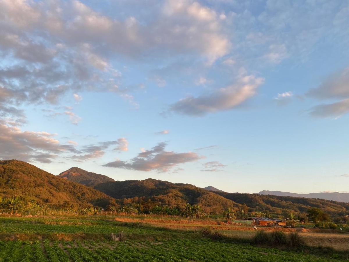 Bantaphan Homestay Nan Exteriör bild